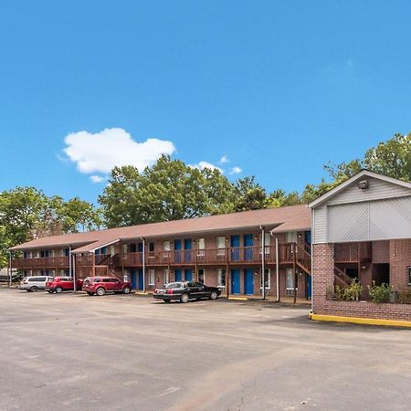 Rodeway Inn Bolivar エクステリア 写真